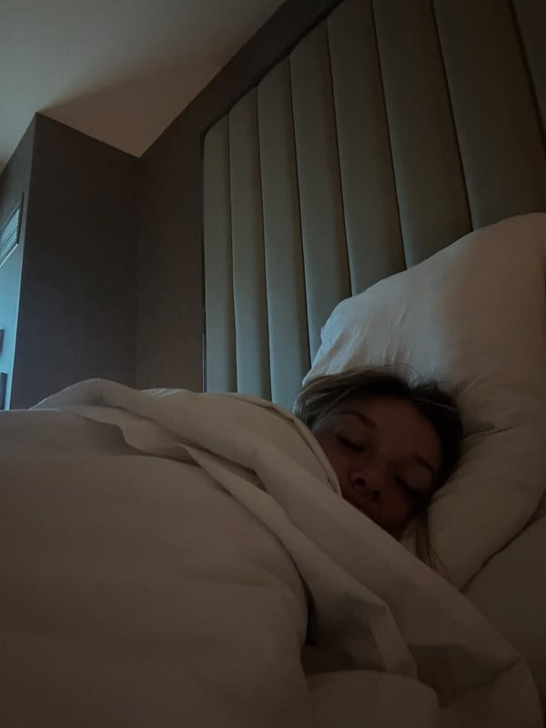 I actually get sleepy around 8 now and feel so relieved when it’s finally time for bed 😭😴